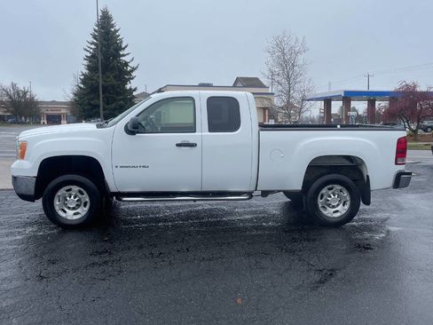 Used 2007 GMC Sierra 2500 SLE w/ SLE1 Preferred Package image 3