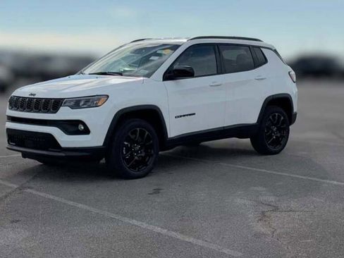 New 2026 Jeep Compass Latitude image 1