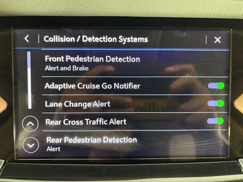 Used 2024 Cadillac XT6 Premium Luxury w/ Technology Package FWD image 36