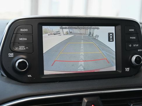 Used 2020 Hyundai Santa Fe SE FWD image 30