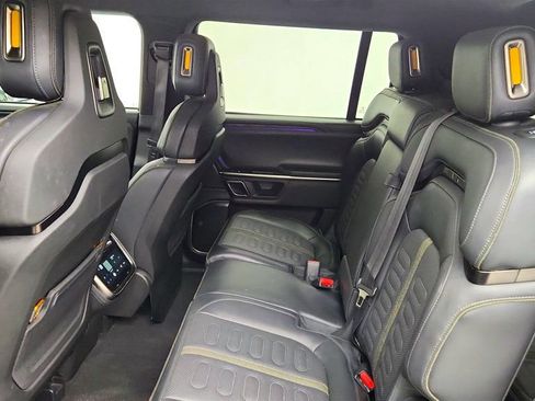 Used 2024 Rivian R1S Adventure AWD/4WD image 23