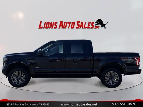 Used 2017 Ford F150 XLT w/ Equipment Group 302A Luxury AWD/4WD image 8