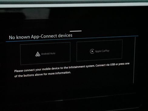 Used 2025 Volkswagen Taos S image 31