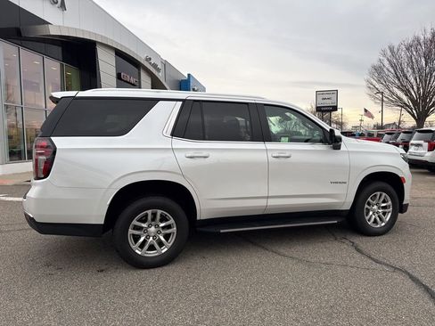 Used 2022 Chevrolet Tahoe LT w/ Luxury Package image 23