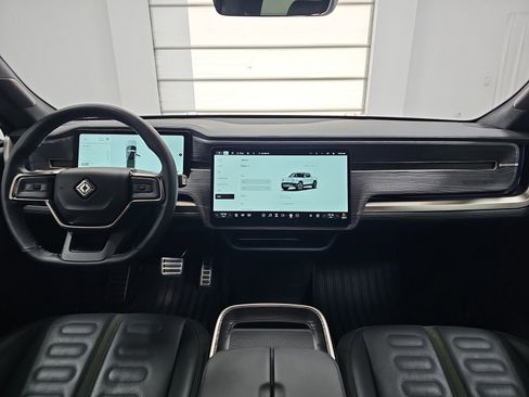 Used 2023 Rivian R1T Adventure image 25