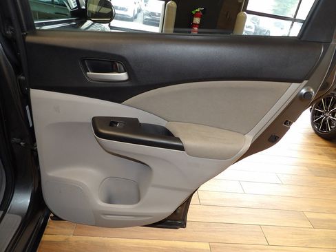 Used 2014 Honda CR-V EX image 16