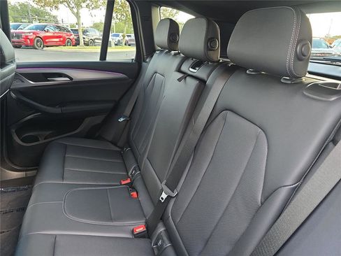 Used 2024 BMW X3 sDrive30i w/ Convenience Package image 10