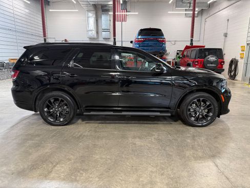 Certified 2024 Dodge Durango R/T AWD/4WD image 6