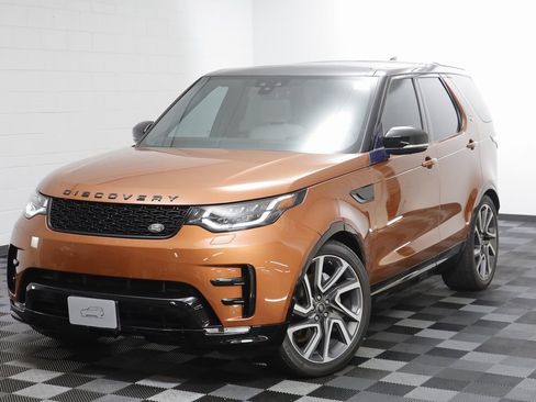 Used 2018 Land Rover Discovery HSE Luxury image 1