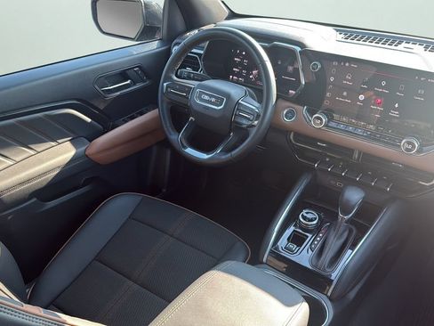 Used 2026 GMC Canyon AT4 AWD/4WD image 13