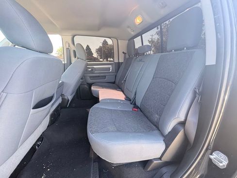 Used 2019 RAM 1500 Big Horn RWD image 7
