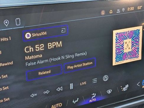 New 2026 Chevrolet Equinox EV RS image 13