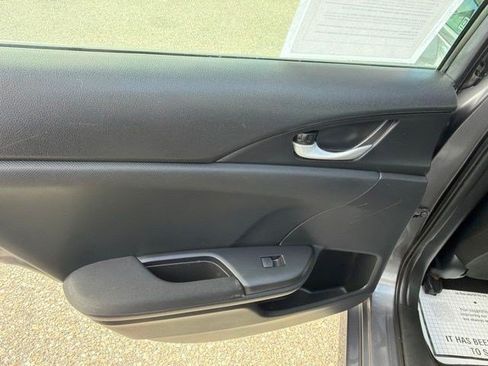 Used 2019 Honda Civic LX image 13