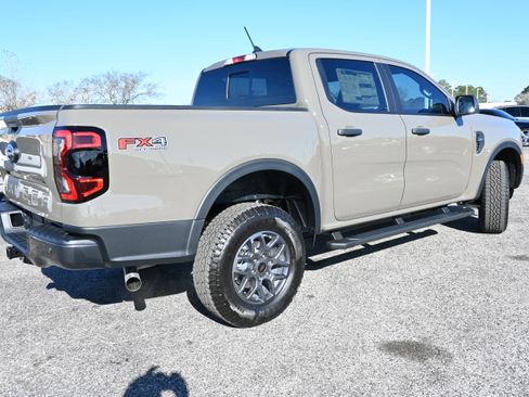 New 2025 Ford Ranger XLT w/ Equipment Group 301A High image 2