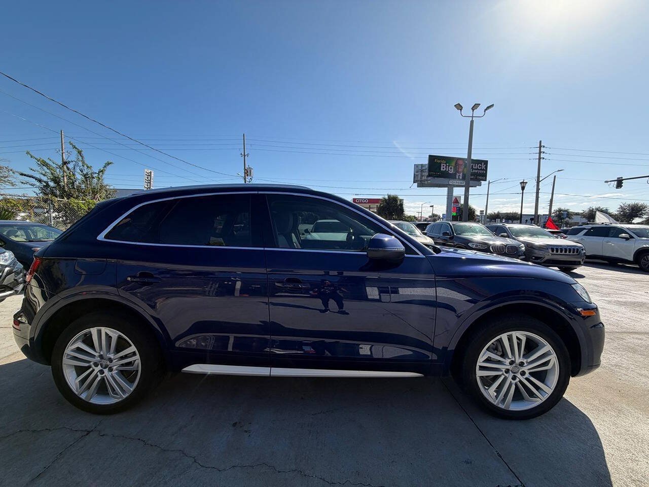 Used 2018 Audi Q5 2.0T Premium Plus w/ Premium Plus Package AWD/4WD image 4