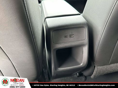 Certified 2024 Buick Envista Sport Touring w/ Convenience I Package FWD image 12