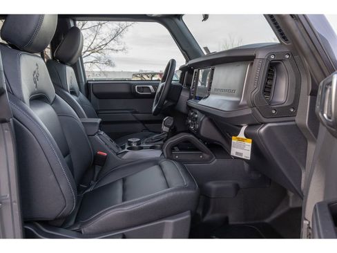 New 2025 Ford Bronco Badlands AWD/4WD image 11
