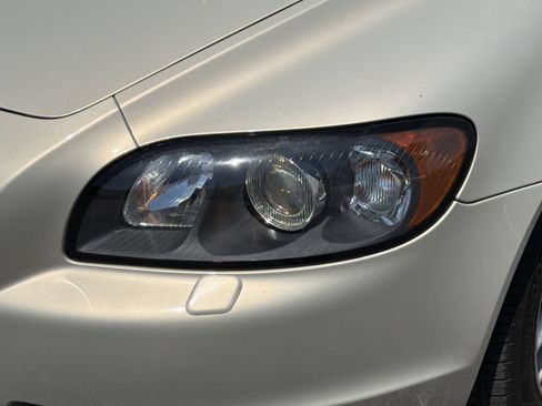 Used 2006 Volvo C70 T5 FWD image 10