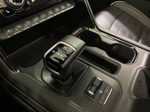 Used 2022 GMC Sierra 1500 AT4X AWD/4WD image 23