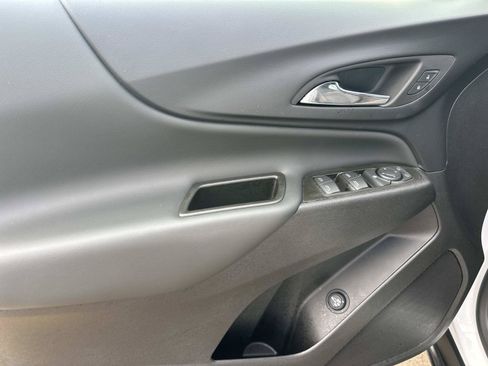Certified 2024 Chevrolet Equinox LT w/ LPO, Floor Liner Package FWD image 14