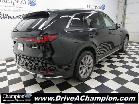 Used 2024 MAZDA CX-90 3.3 Turbo w/ Premium Package image 12