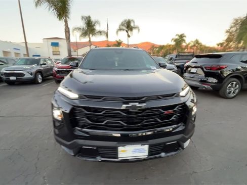 New 2026 Chevrolet Equinox RS image 3