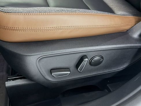 Used 2024 Ford Bronco Sport Outer Banks w/ Tech Package image 18