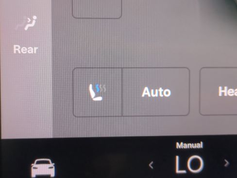 Used 2022 Tesla Model X Plaid image 25