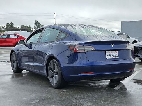 Used 2021 Tesla Model 3 Standard Range Plus image 15