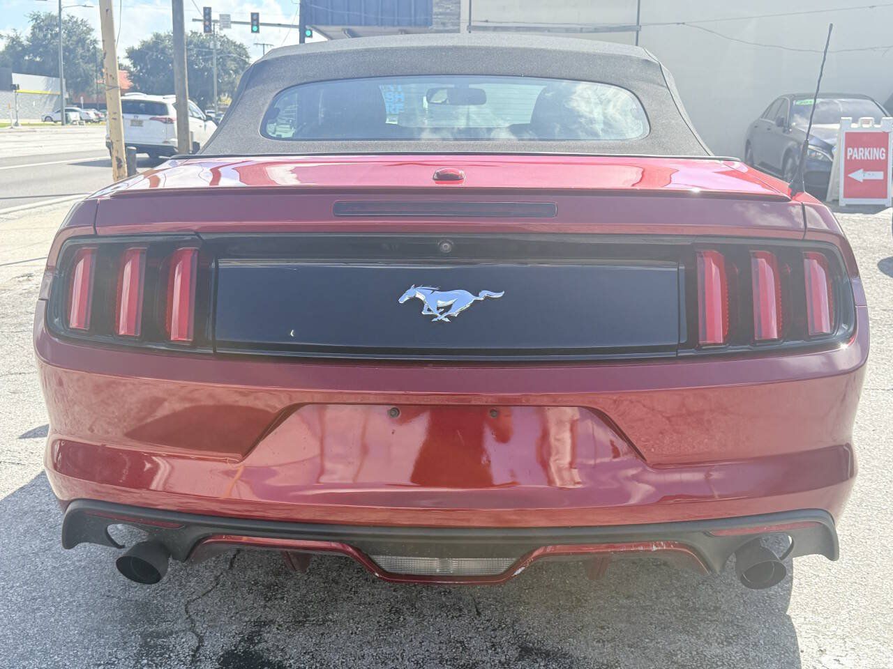 Used 2017 Ford Mustang Premium RWD image 6