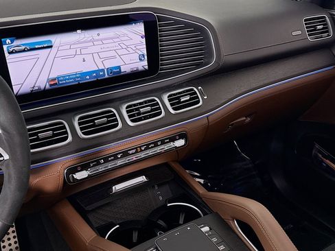 New 2026 Mercedes-Benz GLE 53 AMG 4MATIC Coupe image 19