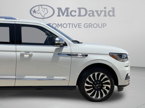 Used 2023 Lincoln Navigator Black Label AWD/4WD image 31