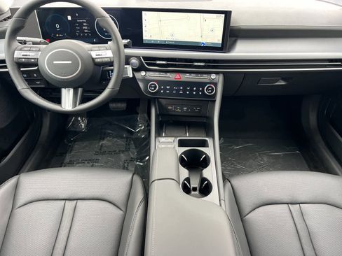 New 2026 Hyundai Sonata Limited image 4