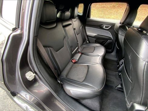 Used 2023 Jeep Compass Latitude w/ Convenience Group image 25