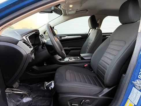 Used 2020 Ford Fusion SE image 15