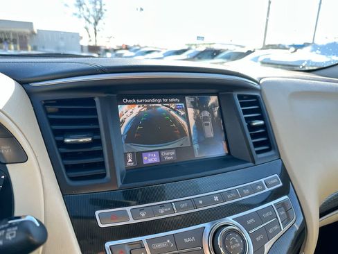 Used 2017 INFINITI QX60 w/ Premium Plus Package image 34