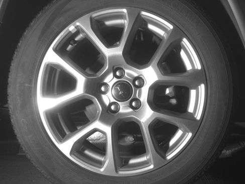 Used 2025 Jeep Compass Limited image 15