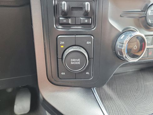 Used 2022 Ford F150 Platinum w/ Equipment Group 701A High AWD/4WD image 27