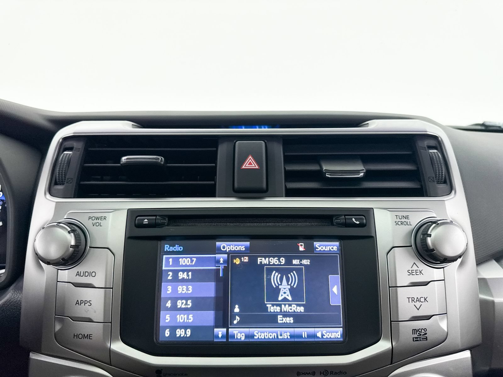 Used 2018 Toyota 4Runner SR5 Premium AWD/4WD image 6