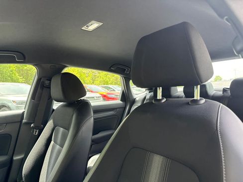 Used 2025 Honda Civic Sport image 15