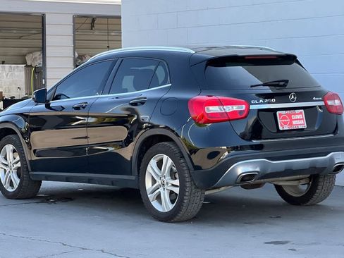 Used 2019 Mercedes-Benz GLA 250 4MATIC image 7