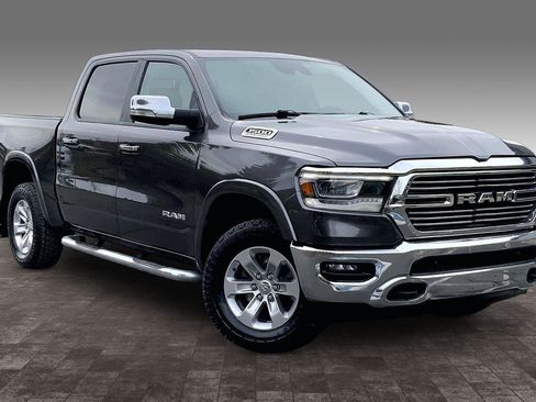 Certified 2021 RAM 1500 Laramie w/ Off Road Group AWD/4WD image 3