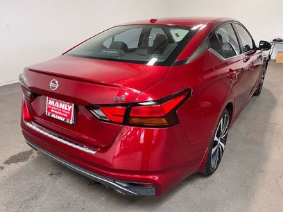 Used 2019 Nissan Altima 2.5 SR w/ SR Premium Package