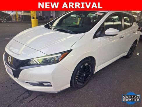 Certified 2024 Nissan Leaf SV Plus image 3