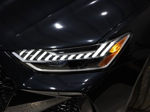 Used 2022 Audi RS 7 Sportback image 18