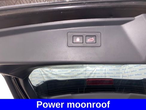 Used 2021 Subaru Outback Touring w/ Popular Package #2 image 14