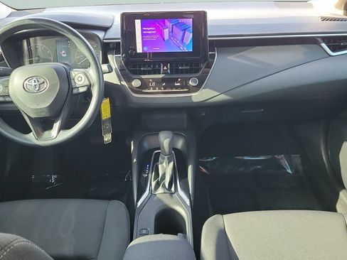 Used 2024 Toyota Corolla LE FWD image 11