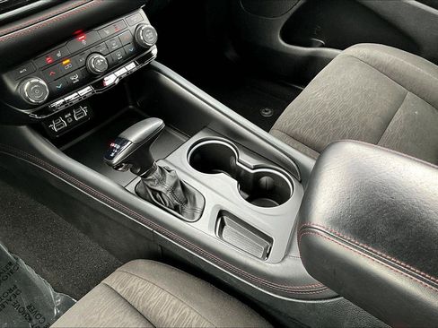 Used 2024 Dodge Durango GT image 12