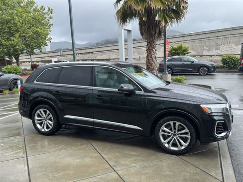 Used 2025 Audi Q7 3.0T Prestige w/ Prestige Package image 5