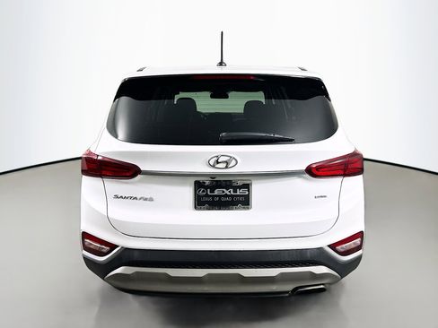 Used 2020 Hyundai Santa Fe SE image 6